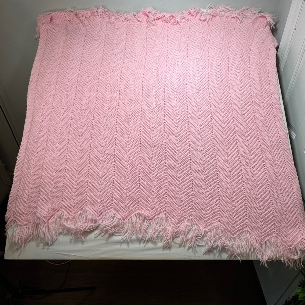 Vintage Crochet Throw Blanket Handmade Pink Chevron Ripple Afghan Shimmer Fringe